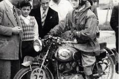 1950-ca-Competizione-moto-a-Carpi-08-Gilera